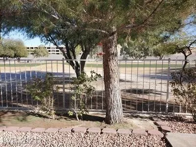 $1,995 | 4928 Forest Oaks Drive, Las Vegas, NV 89149