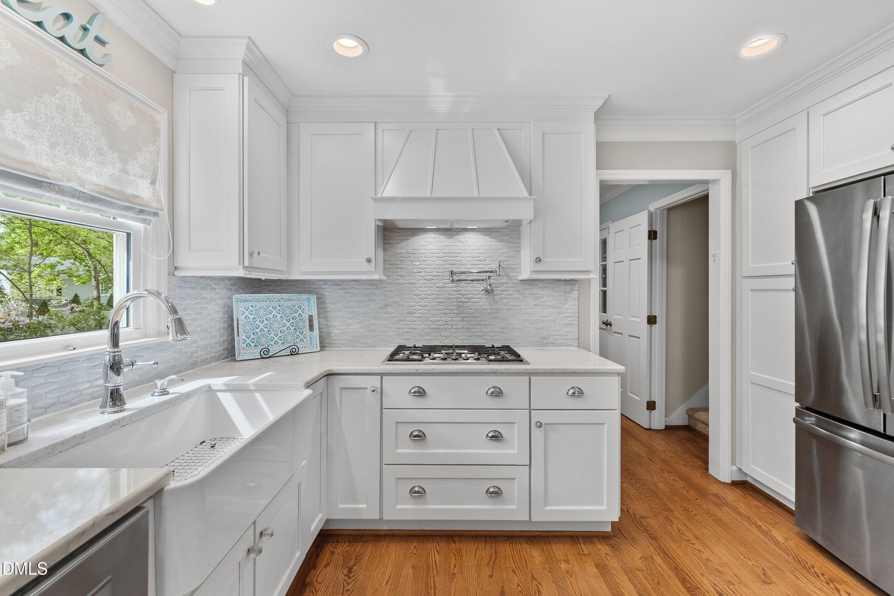 2103 Oakcrest Court Raleigh, NC 27612 - Photo 15 of 75 32-2103 Oakcrest _7975
