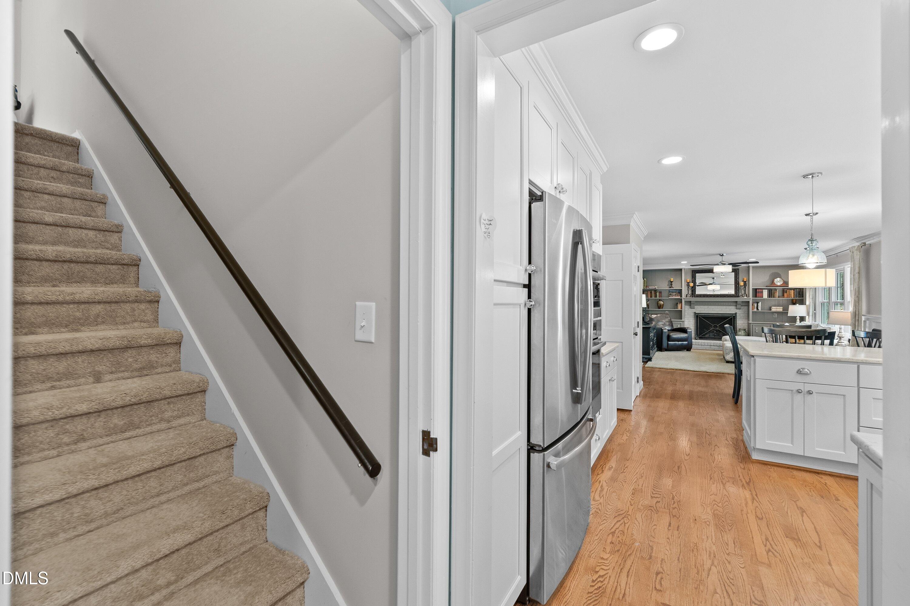 2103 Oakcrest Court Raleigh, NC 27612 - Photo 34 of 75 40-2103 Oakcrest _8015