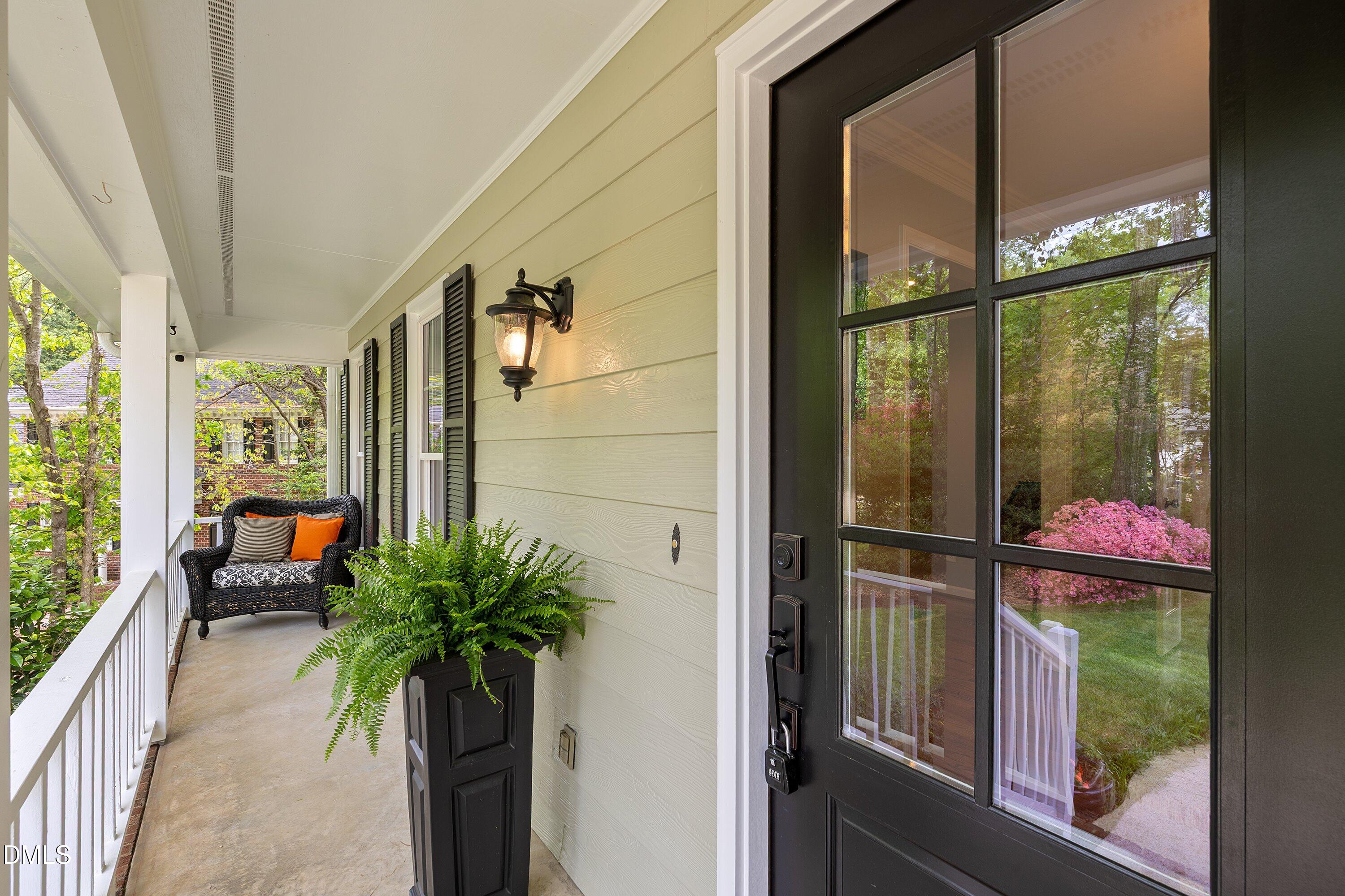 2103 Oakcrest Court Raleigh, NC 27612 - Photo 5 of 75 11-2103 Oakcrest _8135