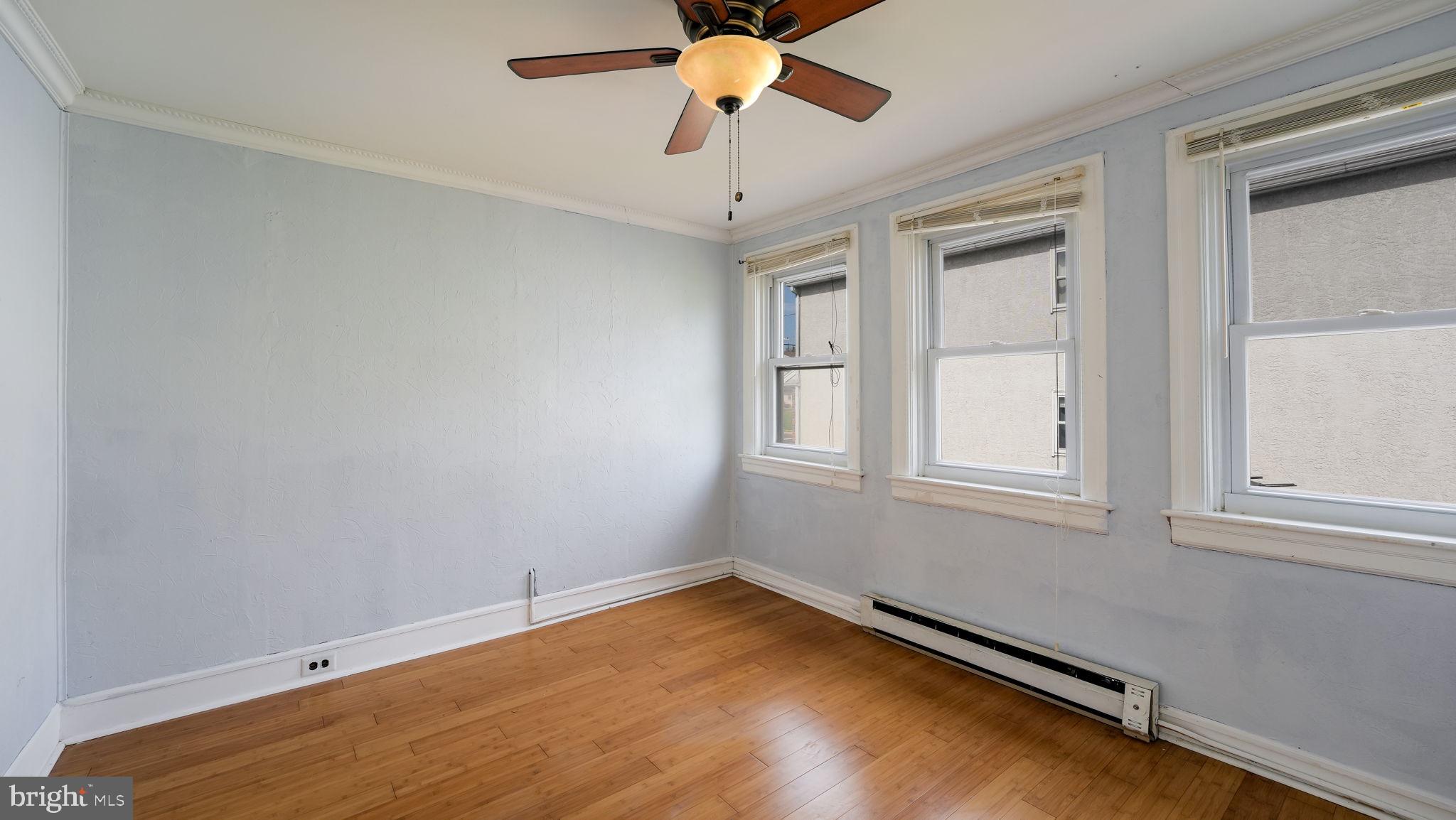 165 West Street Souderton, PA 18964 - Photo 21 of 31 an empty room with chandelier fan