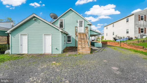 $425,000 | 165 West Street, Souderton, PA 18964