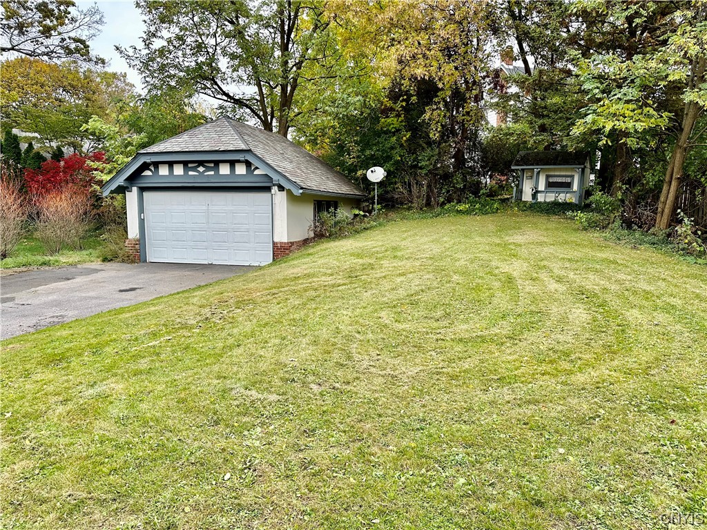 202 Sedgwick Drive Syracuse, NY 13203 - Photo 39 of 39