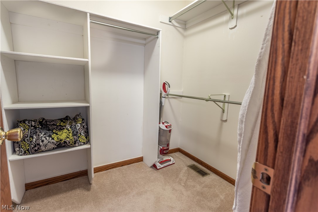 1806 Berna Road Akron, OH 44312 - Photo 26 of 35