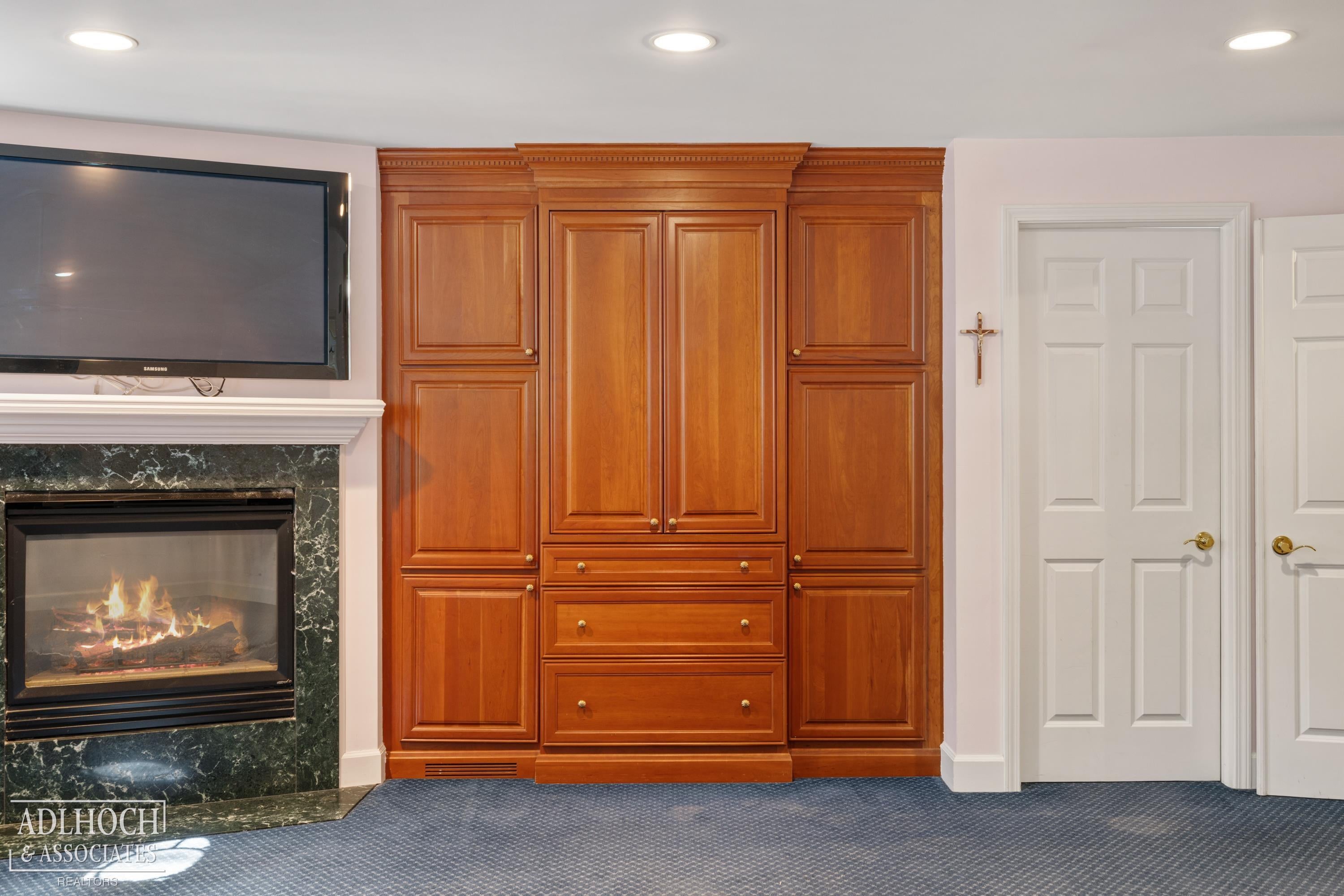 861 Lincoln Road Grosse Pointe, MI 48230 - Photo 29 of 53 Gallery Image 29