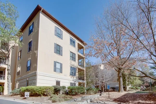$282,900 | 3777 Peachtree Road Northeast, Unit 1007, Brookhaven, GA 30319
