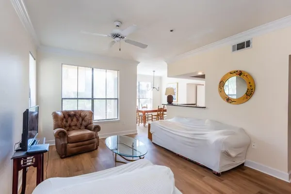 $282,900 | 3777 Peachtree Road Northeast, Unit 1007, Brookhaven, GA 30319