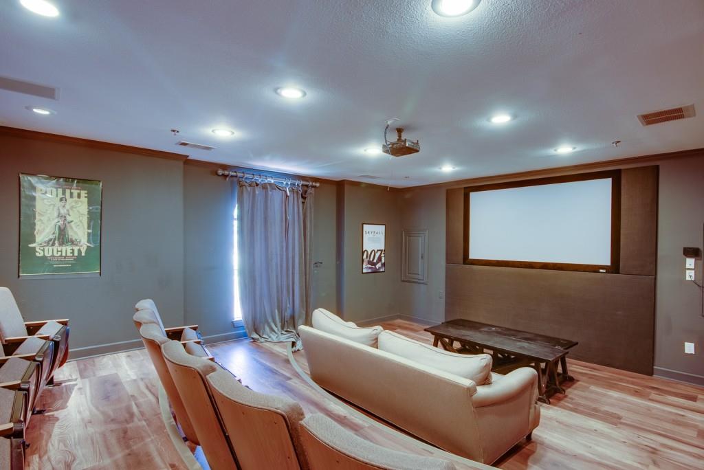 3777 Peachtree Road Northeast, Unit 1007 Brookhaven, GA 30319 - Photo 33 of 39 a room with furniture