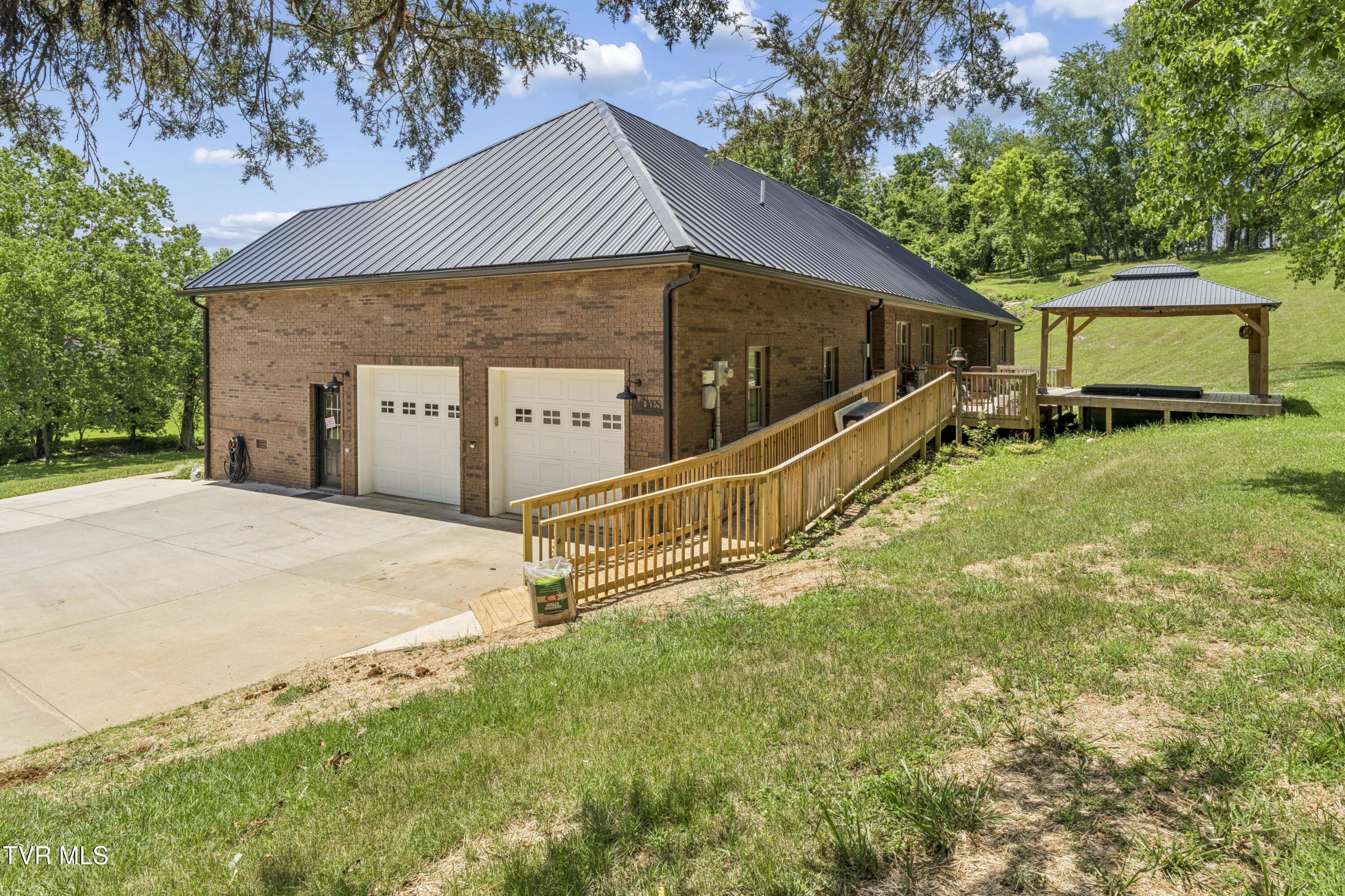 108 Trammel Road Bristol, TN 37620 - Photo 44 of 85 Trammel2-26