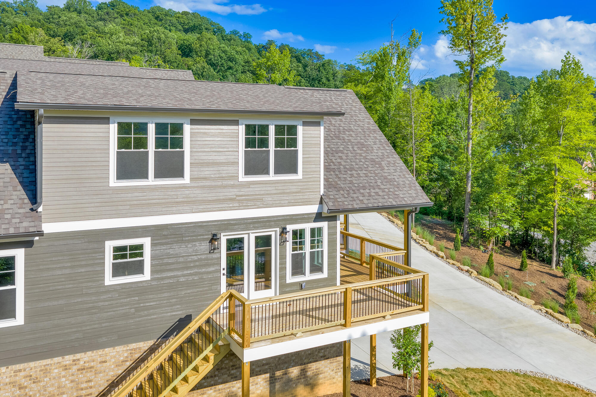 613 West View Road Chattanooga, TN 37415 - Photo 40 of 44 613-West-View-Rd-MLS-Photos-10