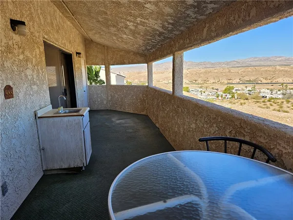 $1,500 | 2022 Merrill Lane, Unit 5A, Bullhead City, AZ 86442