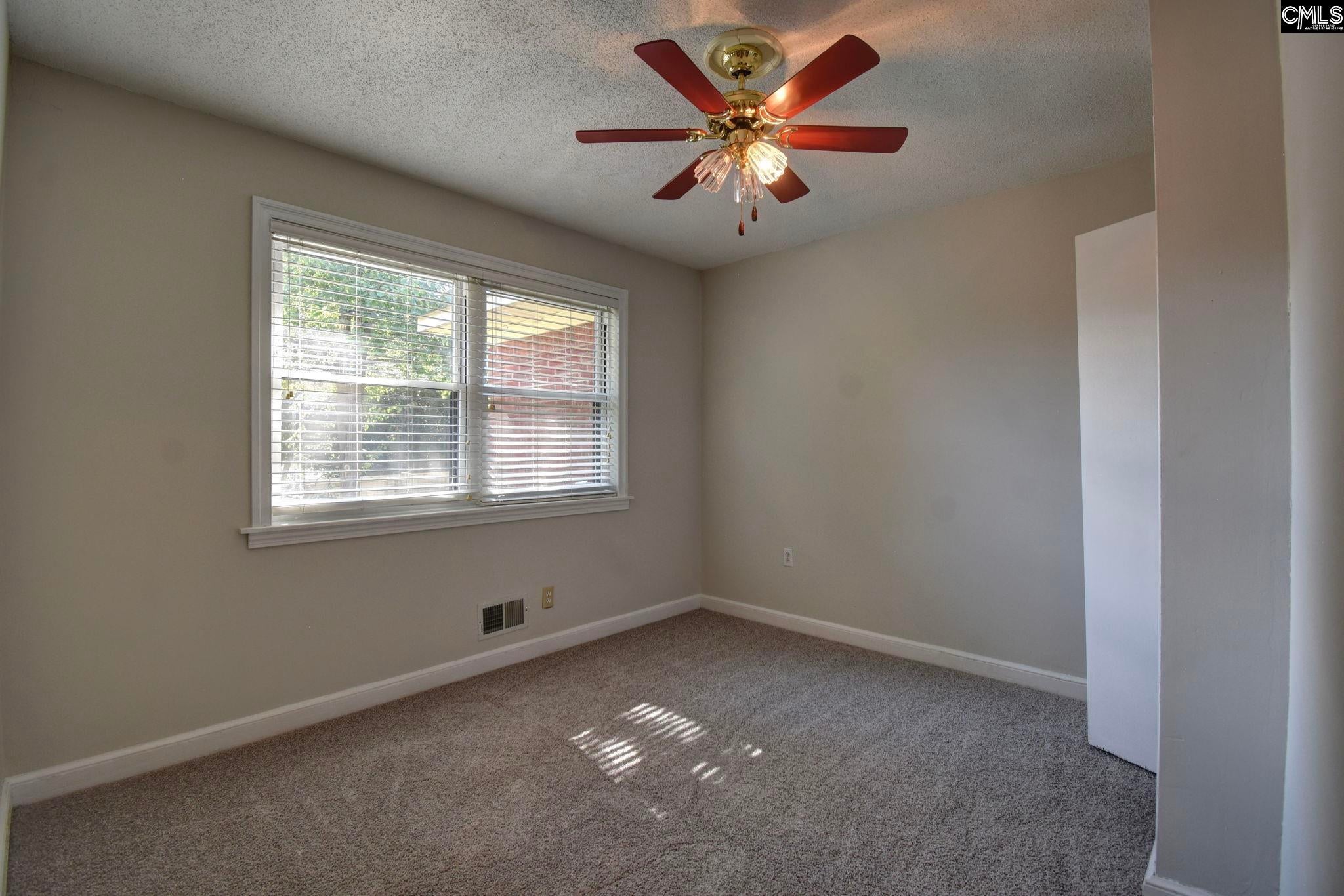 949 Gabriel Road Cayce, SC 29033 - Photo 17 of 31 Gallery Image 17