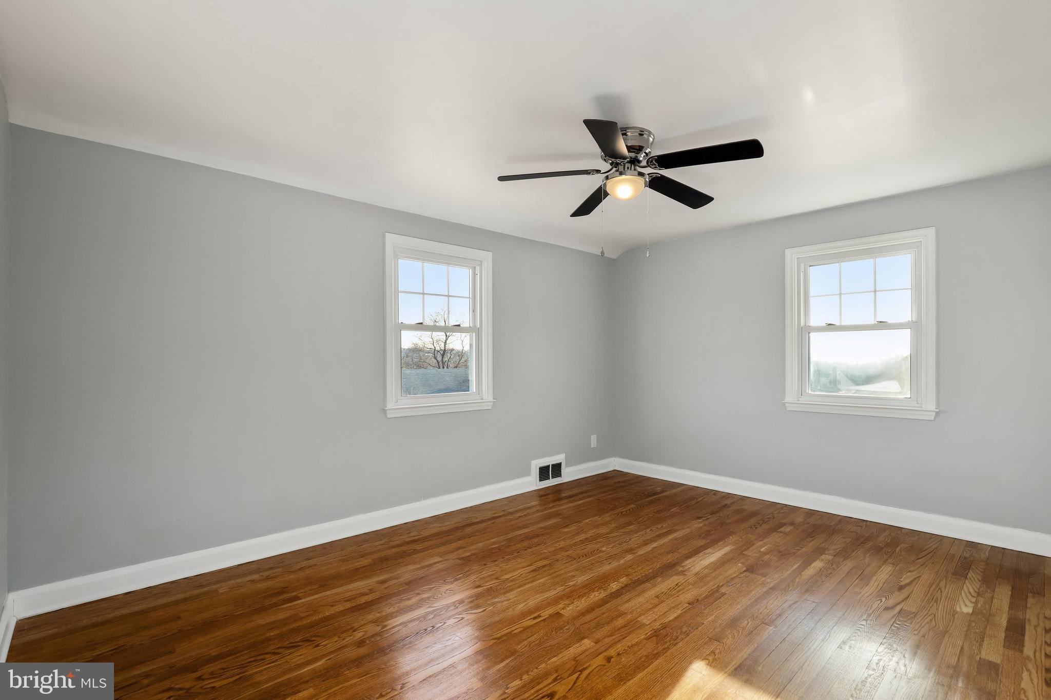 5550 Gayland Road Baltimore, MD 21227 - Photo 14 of 28