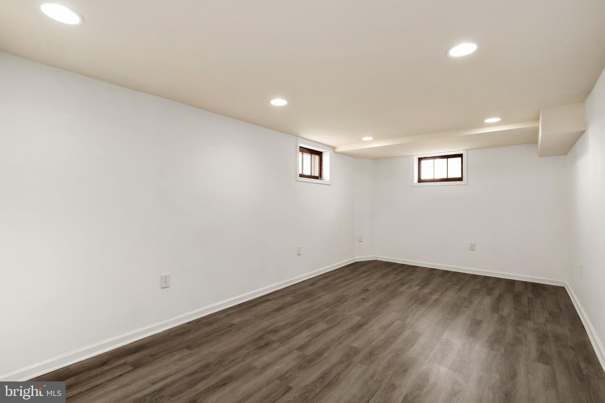 5550 Gayland Road Baltimore, MD 21227 - Photo 17 of 28
