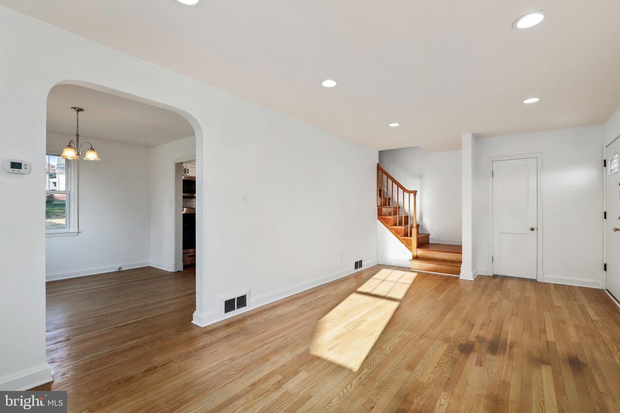5550 Gayland Road Baltimore, MD 21227 - Photo 8 of 28