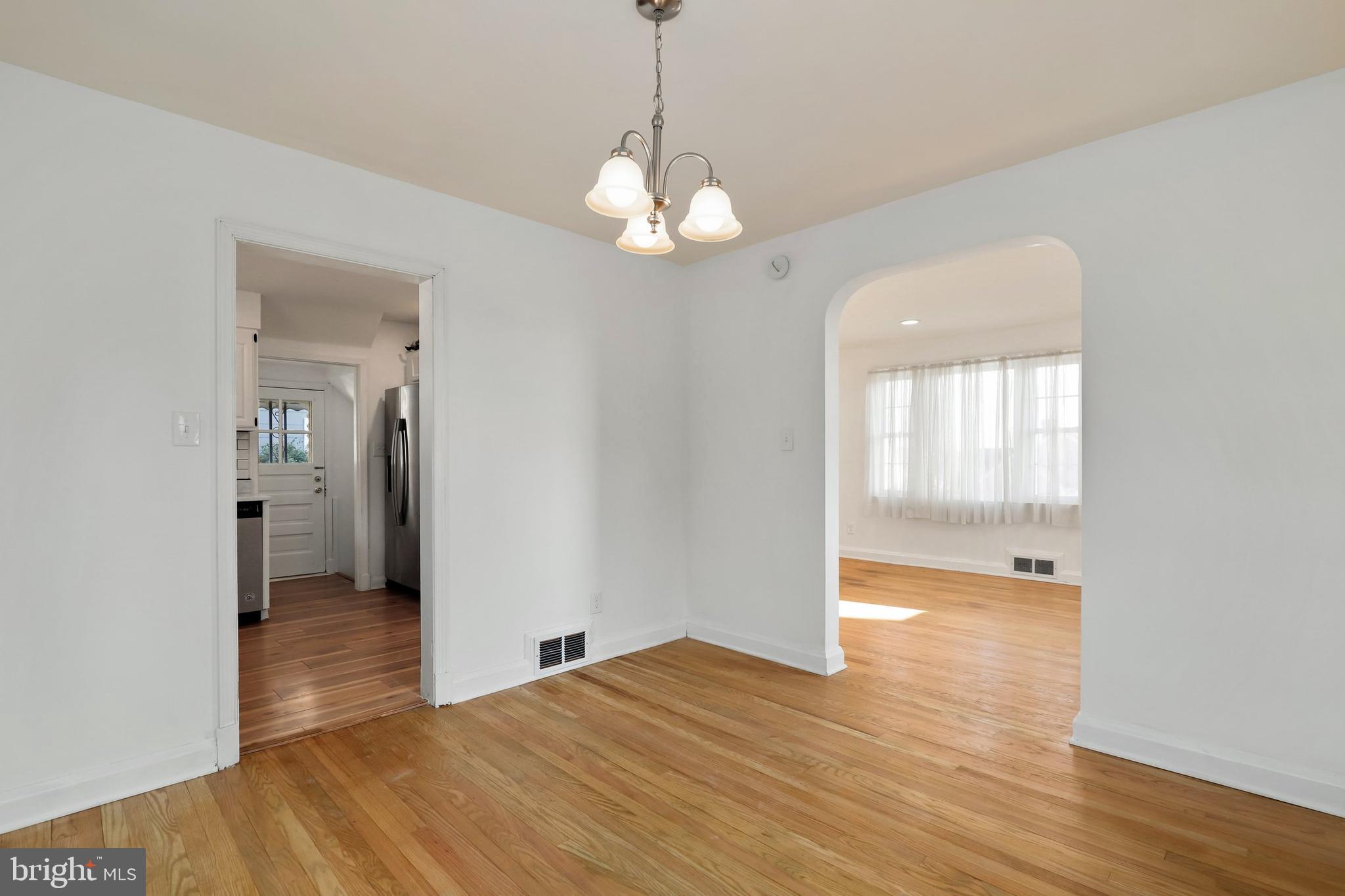 5550 Gayland Road Baltimore, MD 21227 - Photo 10 of 28