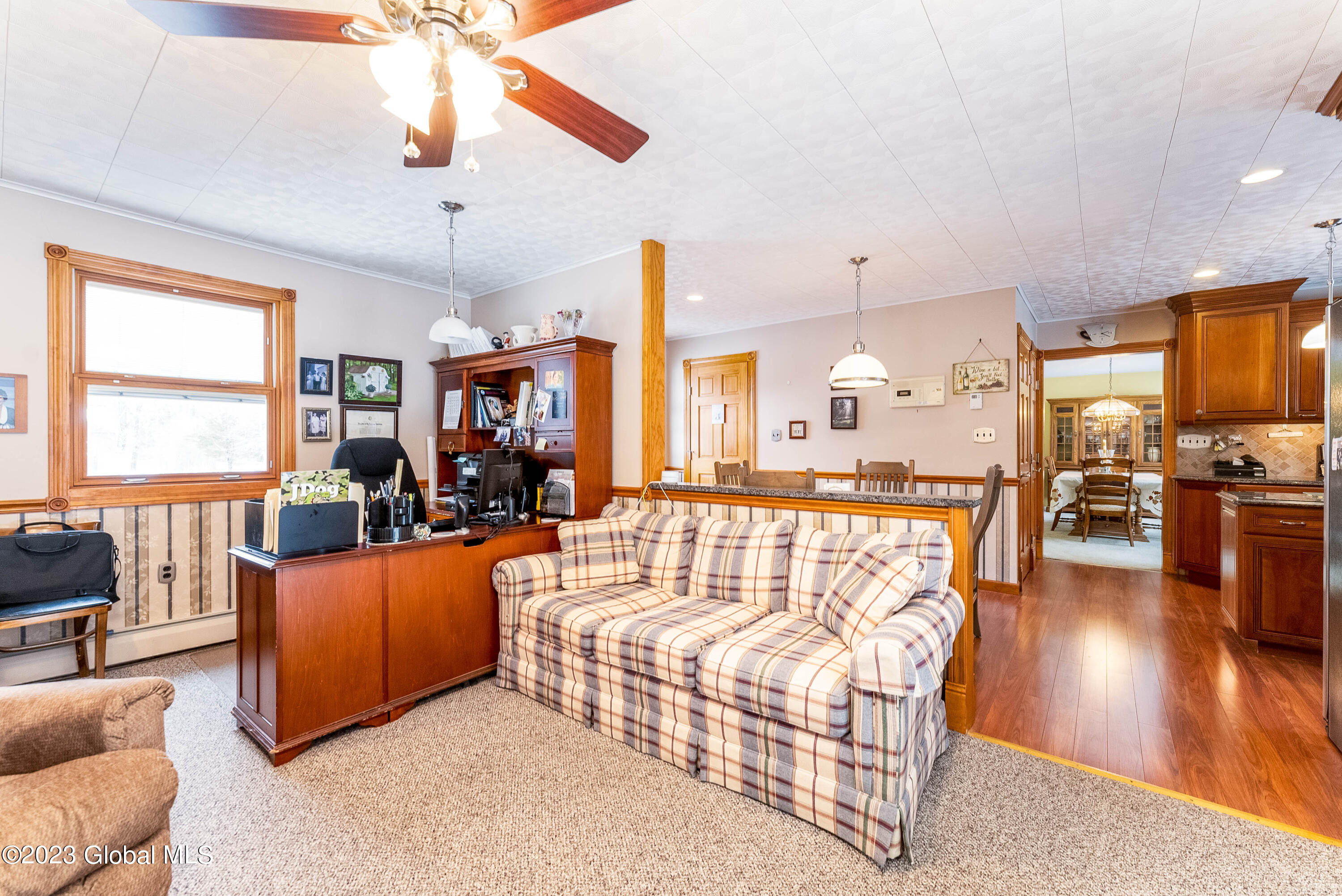 910 Mohegan Road Niskayuna, NY 12309 - Photo 10 of 48 DSC05232-Edit