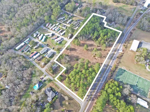 $47,000 | Mill Street, Moss Point, MS 39563