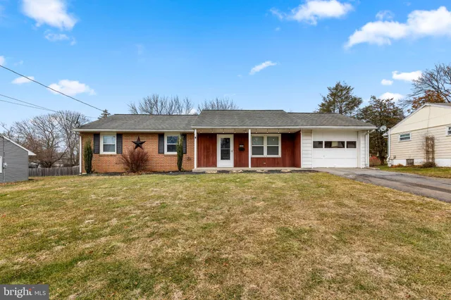 $269,900 | 229 Circle Drive, Quarryville, PA 17566