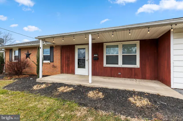 $269,900 | 229 Circle Drive, Quarryville, PA 17566
