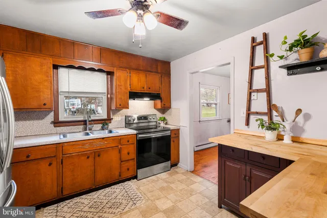 $269,900 | 229 Circle Drive, Quarryville, PA 17566