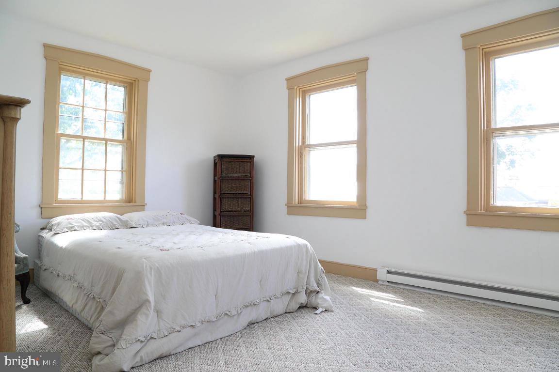 1721 Lampeter Road Lancaster, PA 17602 - Photo 13 of 20 Gallery Image 13