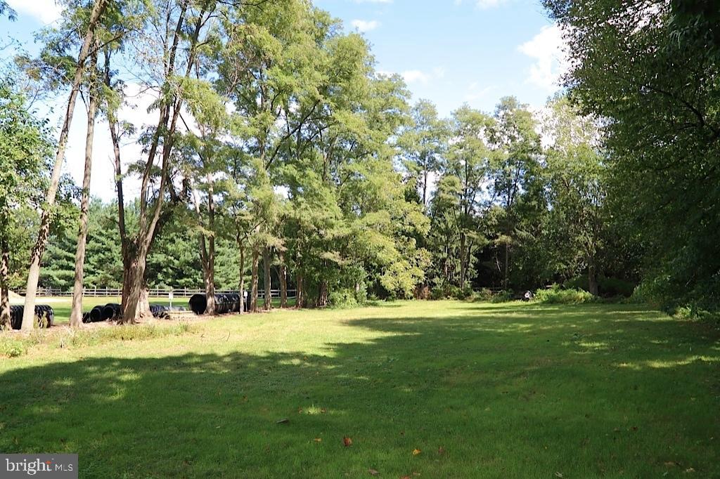 1721 Lampeter Road Lancaster, PA 17602 - Photo 20 of 20 Gallery Image 20