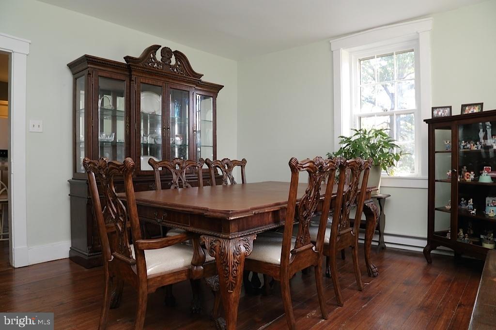 1721 Lampeter Road Lancaster, PA 17602 - Photo 6 of 20 Gallery Image 6
