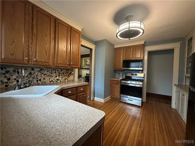 $2,500 | 365 West Utica Street, Buffalo, NY 14222