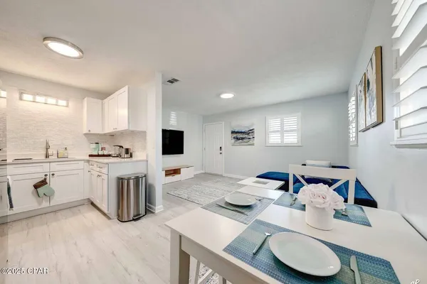 $1,395 | 7308 Sunset Avenue, Unit B, Panama City, FL 32408