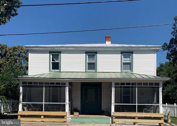 $1,225 | 125 Wilder Avenue, Unit 3, Colonial Beach, VA 22443