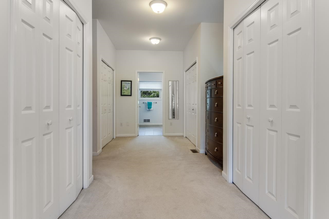 3940 Smokey Ridge Road Traverse City, MI 49686 - Photo 27 of 50 1889677-26.JPG