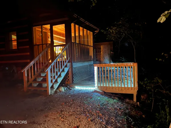 $435,000 | 7116 East Lamar Alexander Parkway, Townsend, TN 37882