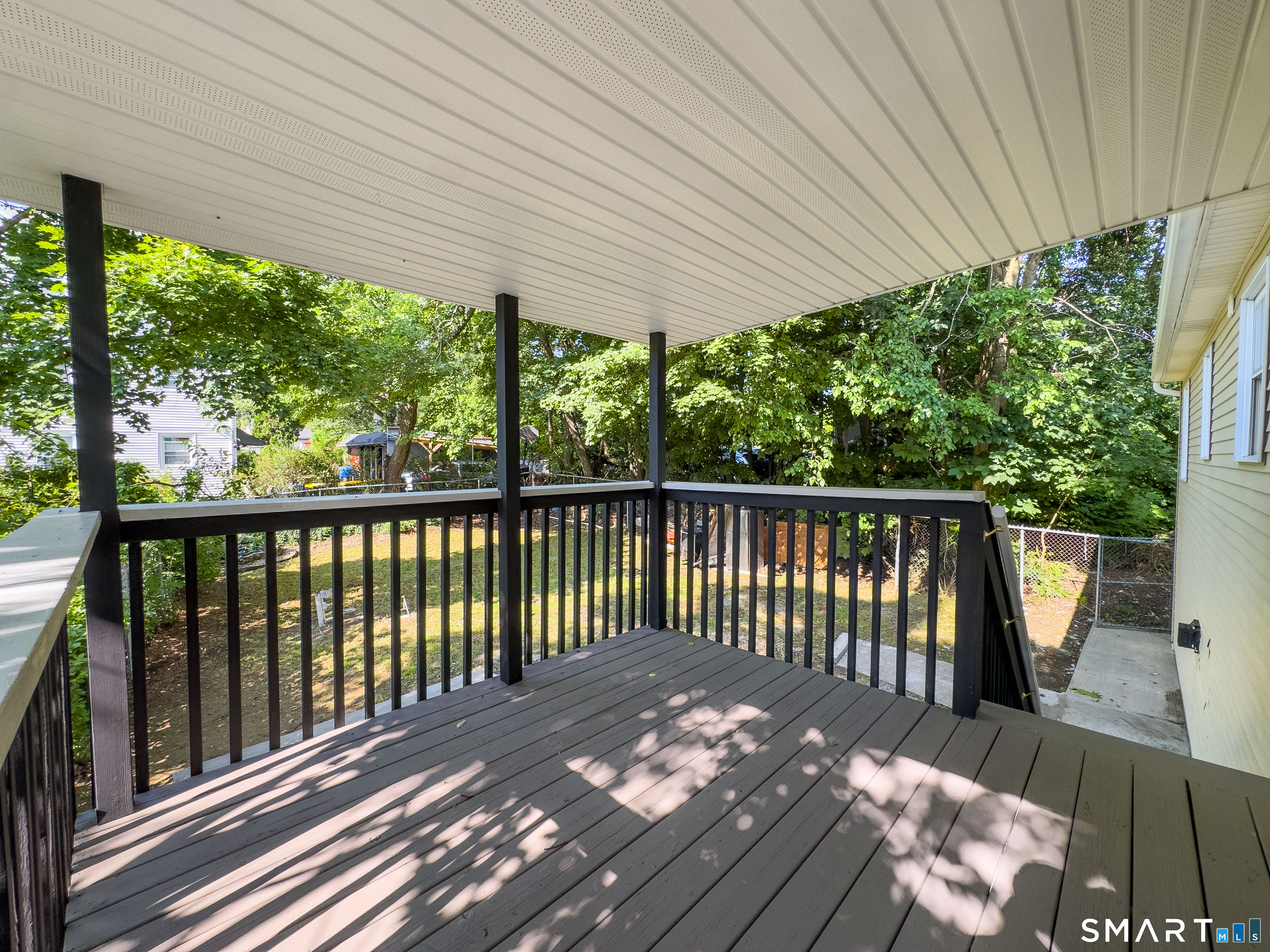 231 Long Hill Road Waterbury, CT 06704 - Photo 14 of 31