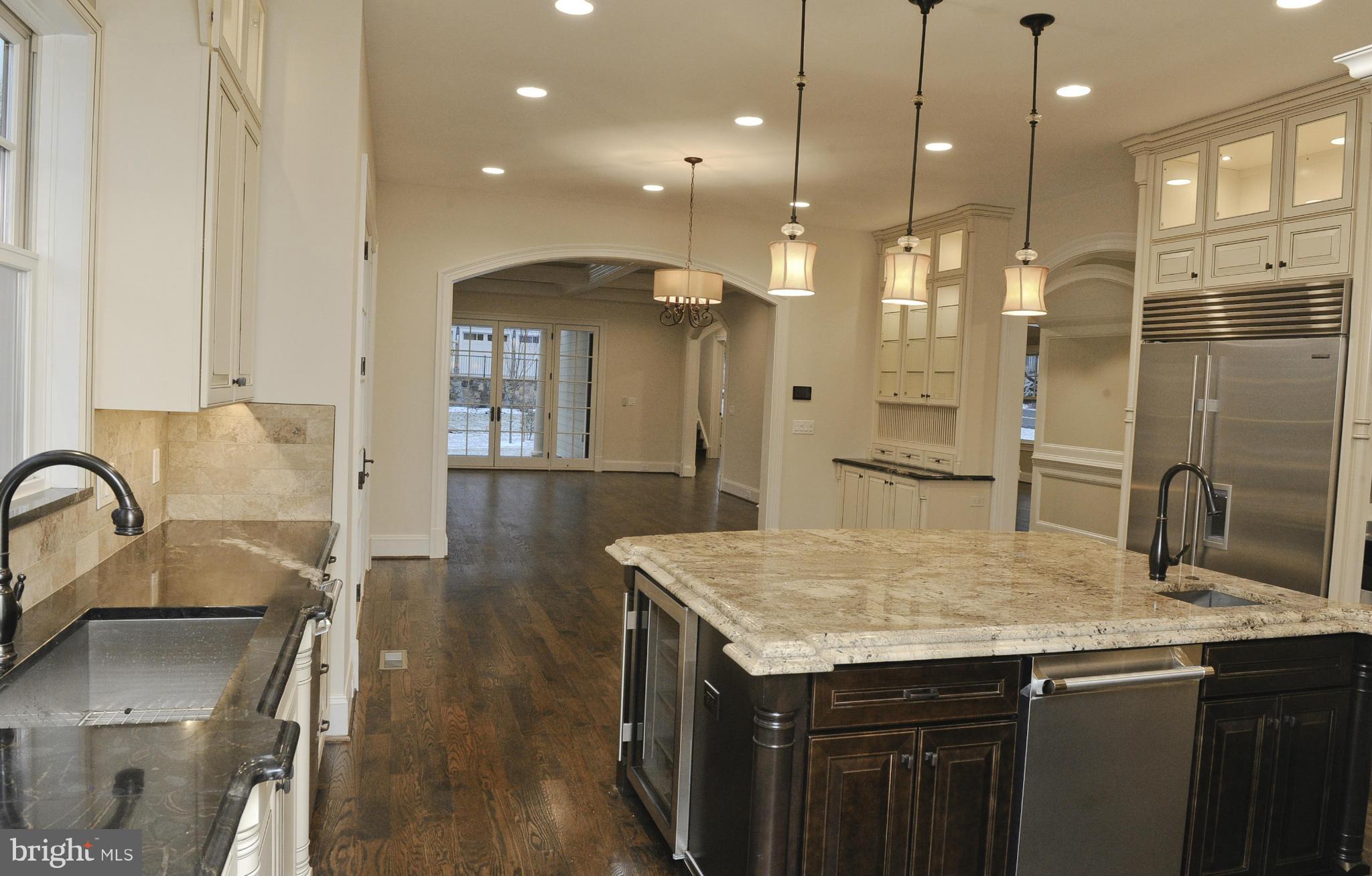 1717 Birch Road McLean, VA 22101 - Photo 16 of 30 Kitchen