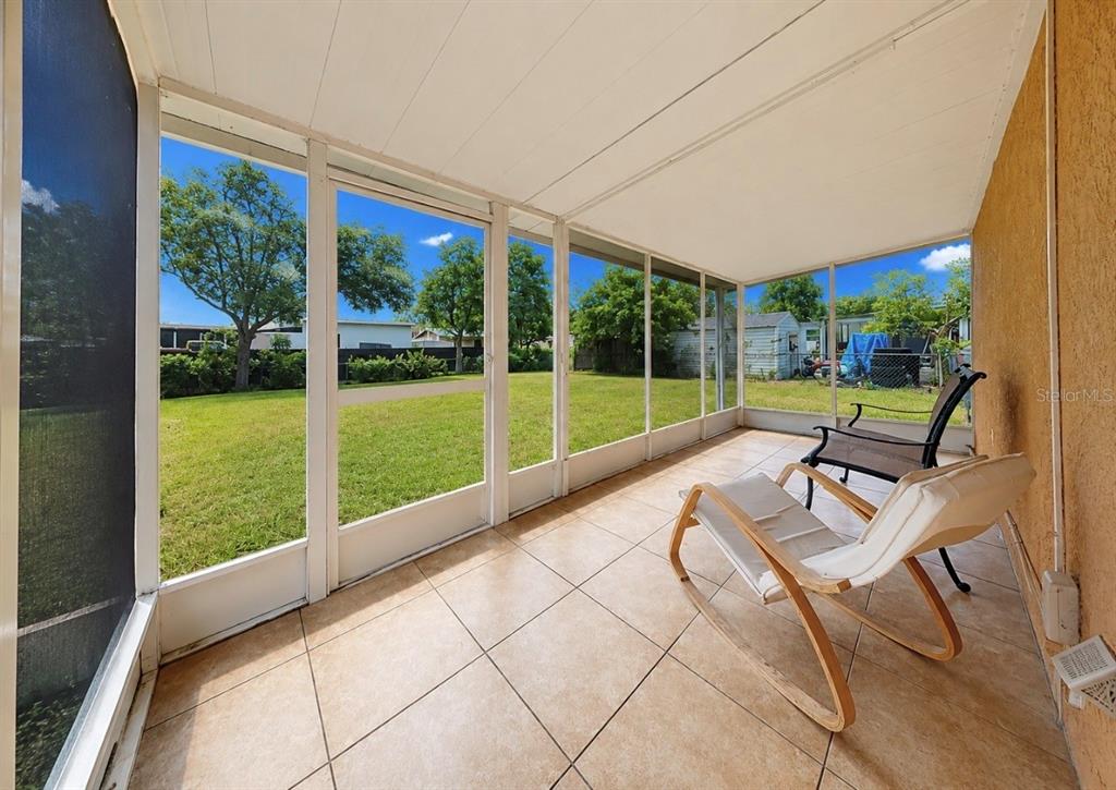 404 12th Street Southwest Ruskin, FL 33570 - Photo 41 of 49