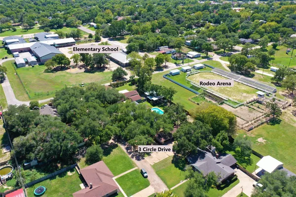 $277,000 | 3 Circle Drive, Teague, TX 75860