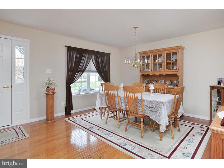 15 Clover Ridge Drive Mickleton, NJ 08056 - Photo 6 of 22 Dining Room