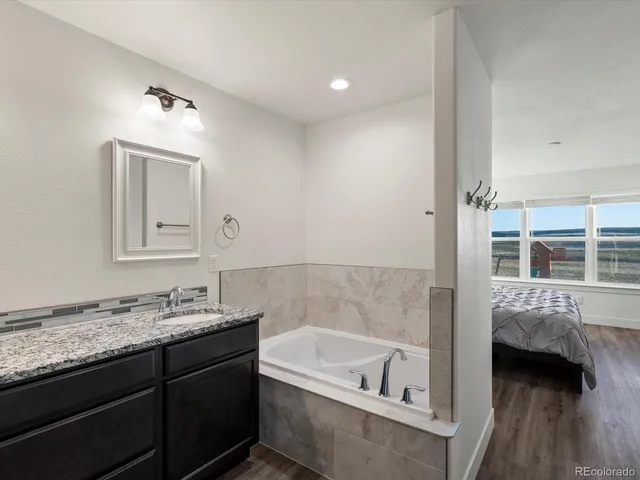 $859,900 | 16471 South Essex Road, Platteville, CO 80651