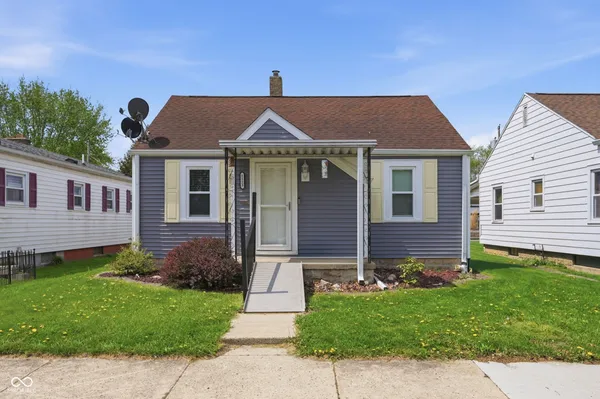 $169,500 | 1123 South 22nd Street, New Castle, IN 47362