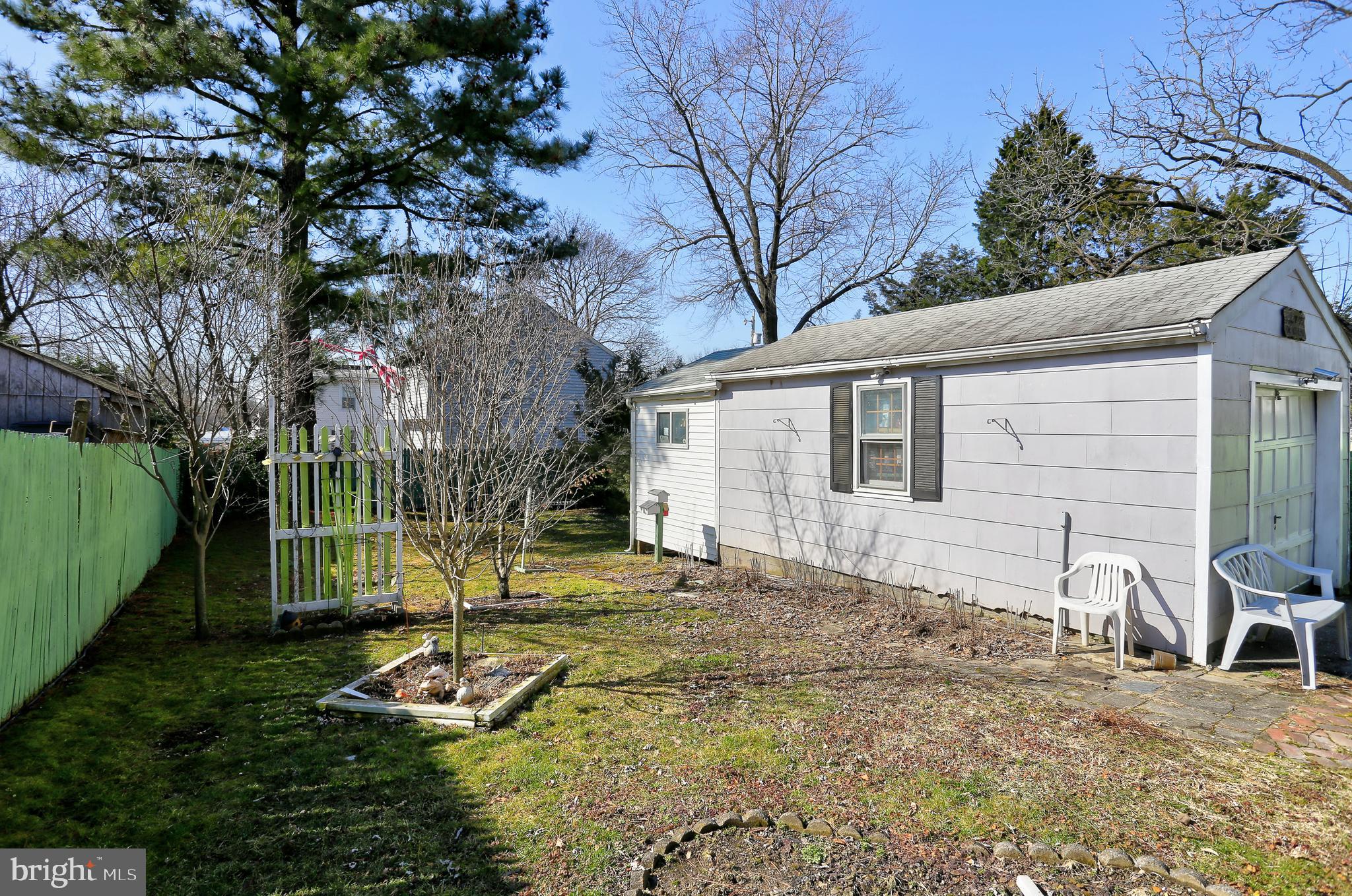 1114 Haverhill Road Baltimore, MD 21229 - Photo 11 of 32 Gallery Image 11
