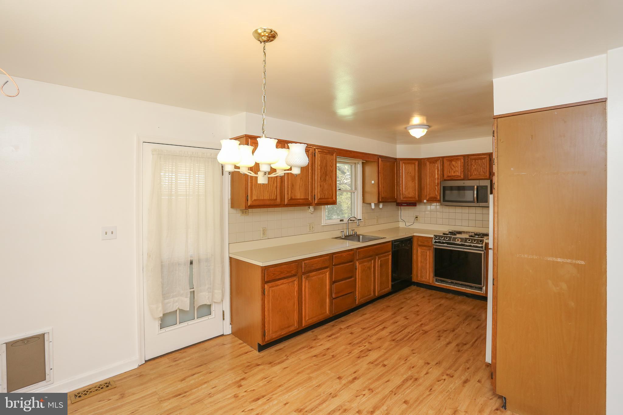 1114 Haverhill Road Baltimore, MD 21229 - Photo 19 of 32 Gallery Image 19
