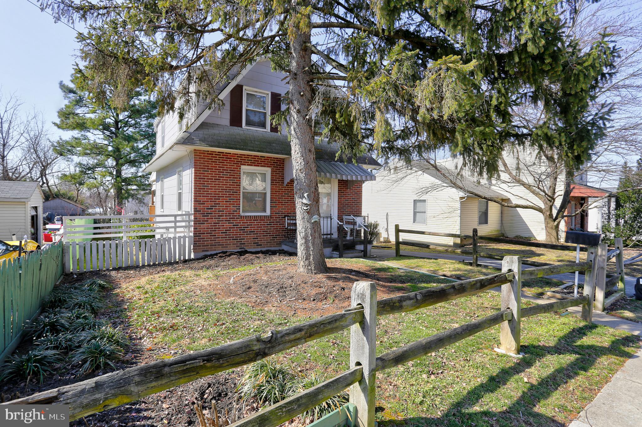 1114 Haverhill Road Baltimore, MD 21229 - Photo 3 of 32 Gallery Image 3