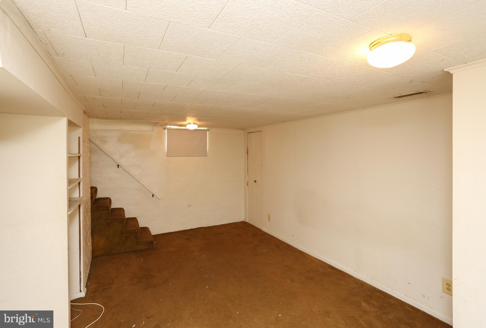 1114 Haverhill Road Baltimore, MD 21229 - Photo 22 of 32 Gallery Image 22