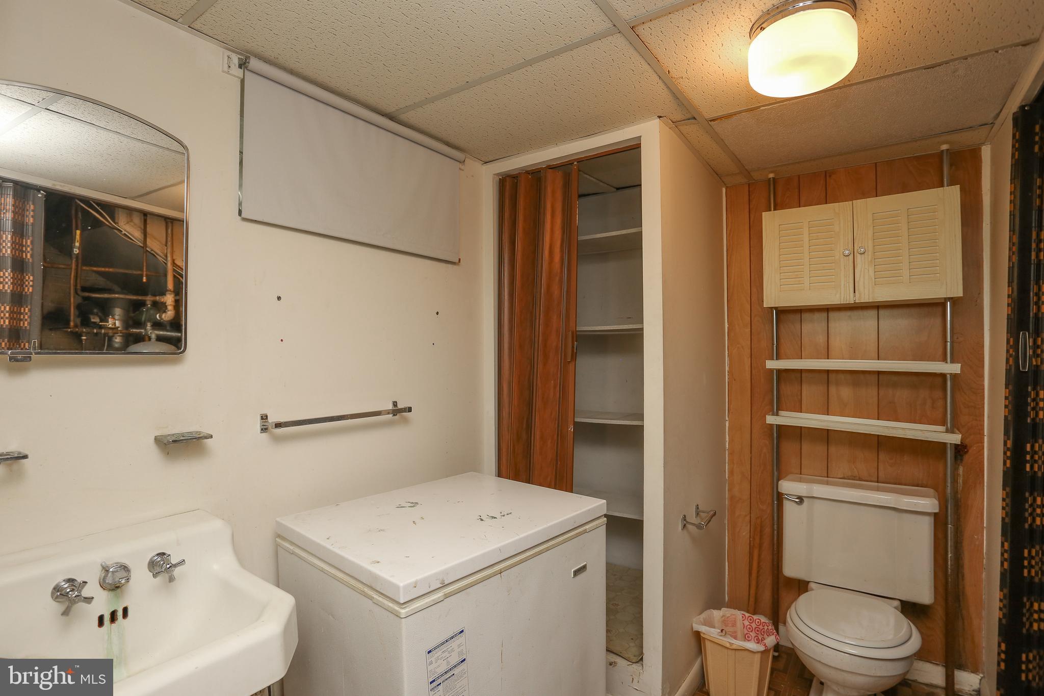 1114 Haverhill Road Baltimore, MD 21229 - Photo 24 of 32 Gallery Image 24