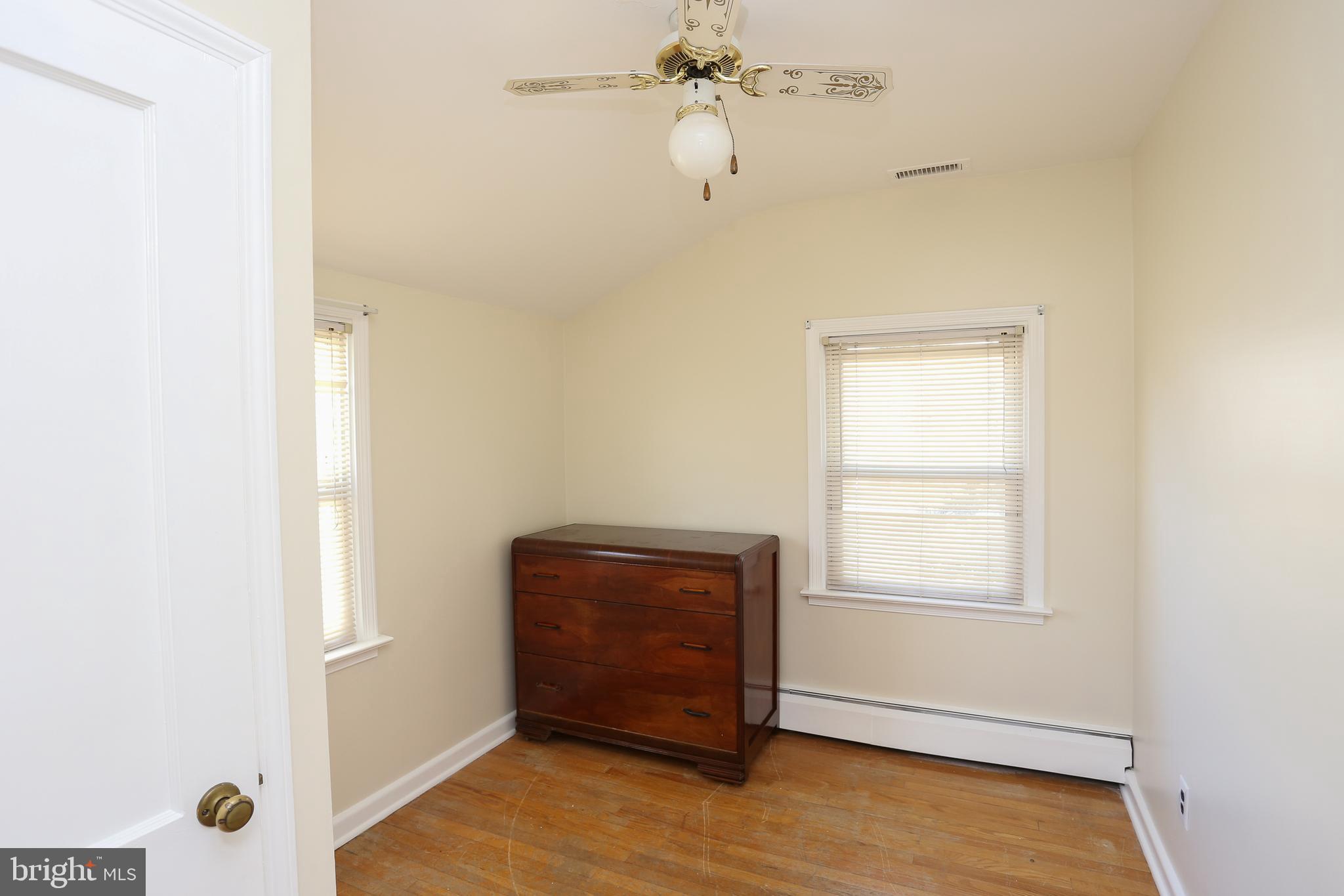 1114 Haverhill Road Baltimore, MD 21229 - Photo 25 of 32 Gallery Image 25