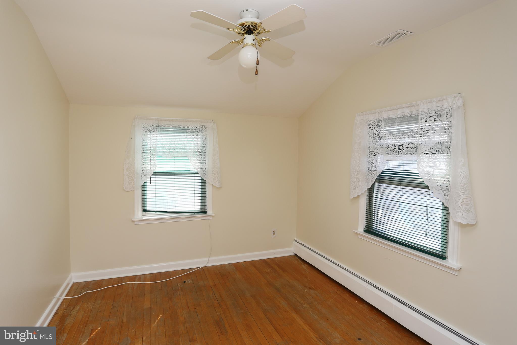 1114 Haverhill Road Baltimore, MD 21229 - Photo 30 of 32 Gallery Image 30