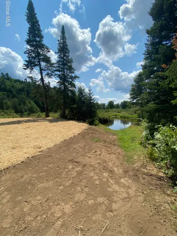 $90,000 | 65 Curtis Drive, St. Armand, NY 12913