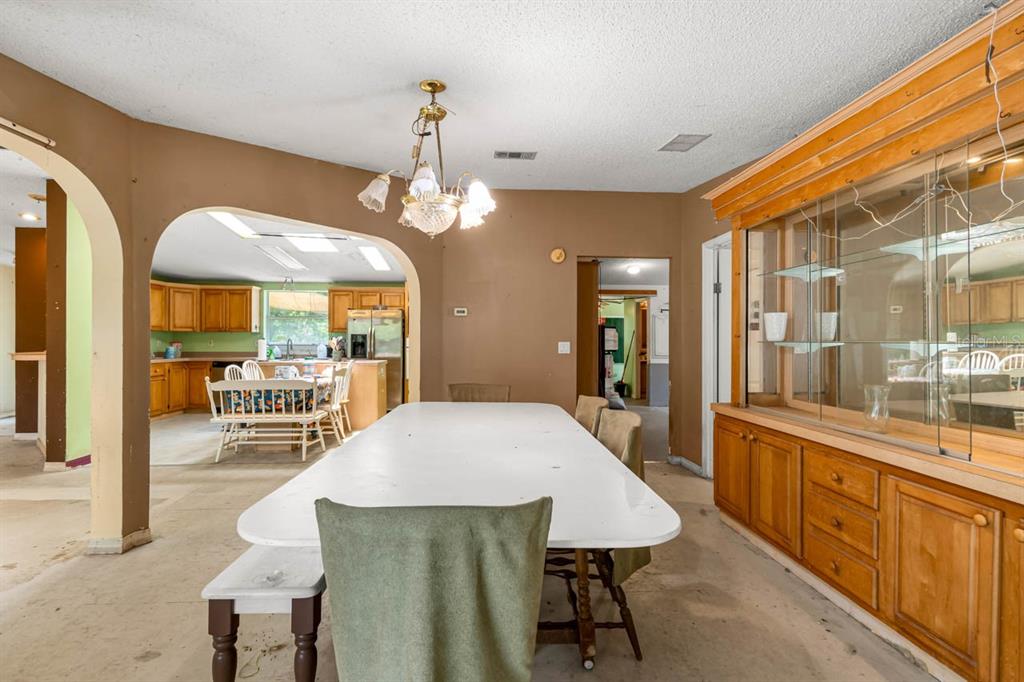12730 Bullfrog Creek Road Gibsonton, FL 33534 - Photo 18 of 41