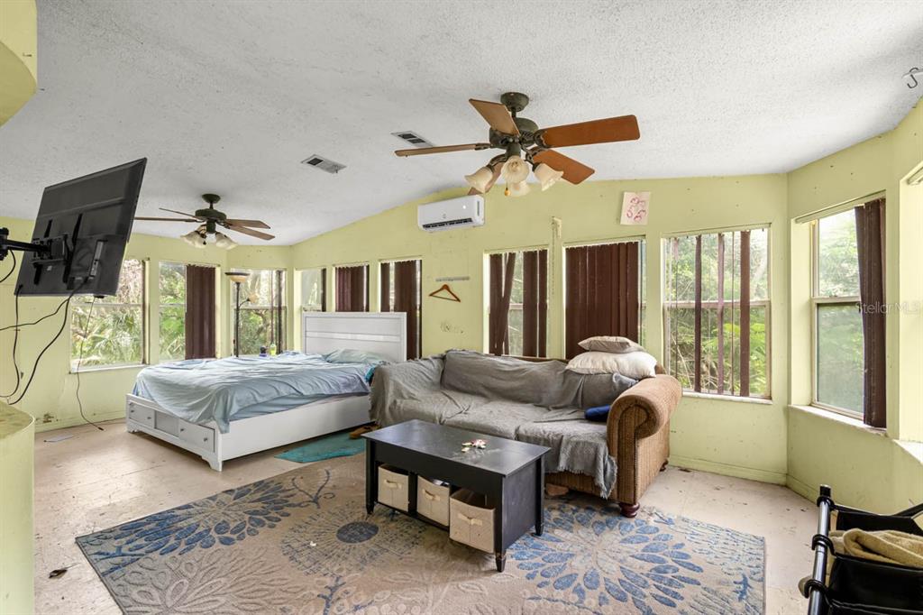 12730 Bullfrog Creek Road Gibsonton, FL 33534 - Photo 33 of 41